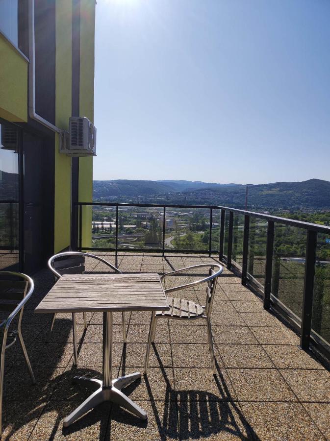 Appartement Mezadler à Košice Extérieur photo